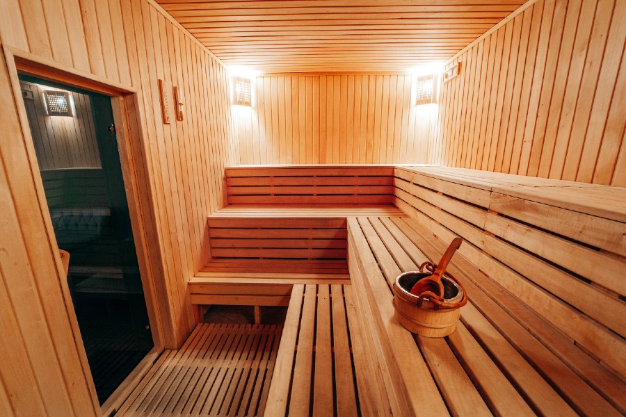 Sauna Health Benefits: Are saunas healthy or harmful? - Harvard Health